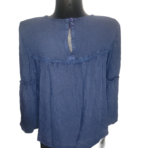 Solitaire Blue Long Sleeve Boho Chic Top With Red Floral Embroidered Detailing S - Picture 6 of 7